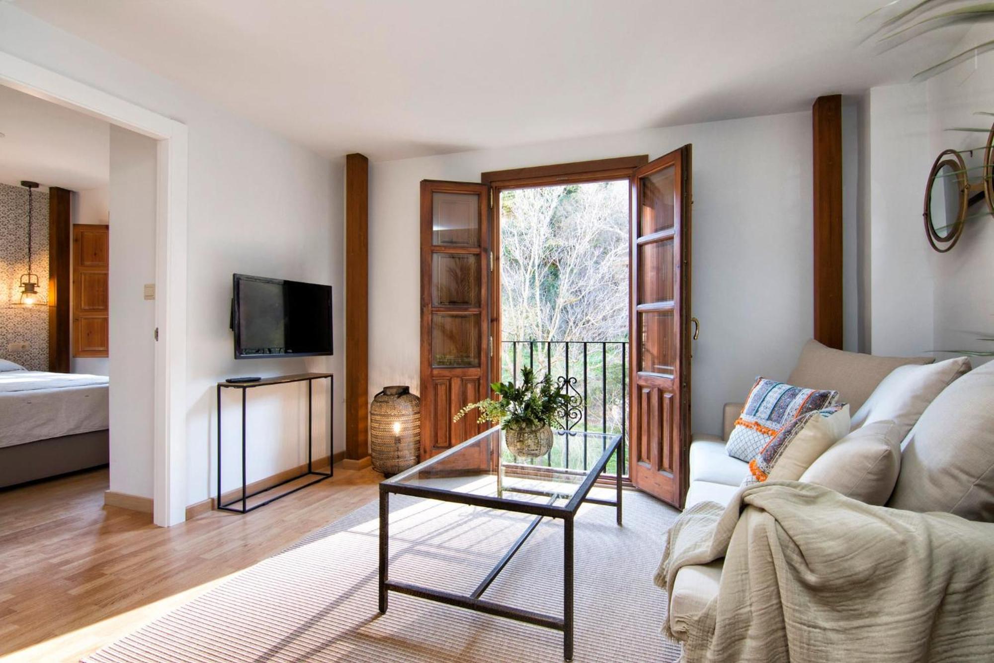 Luxury Alhambra Hideaway Apartment Granada Bagian luar foto