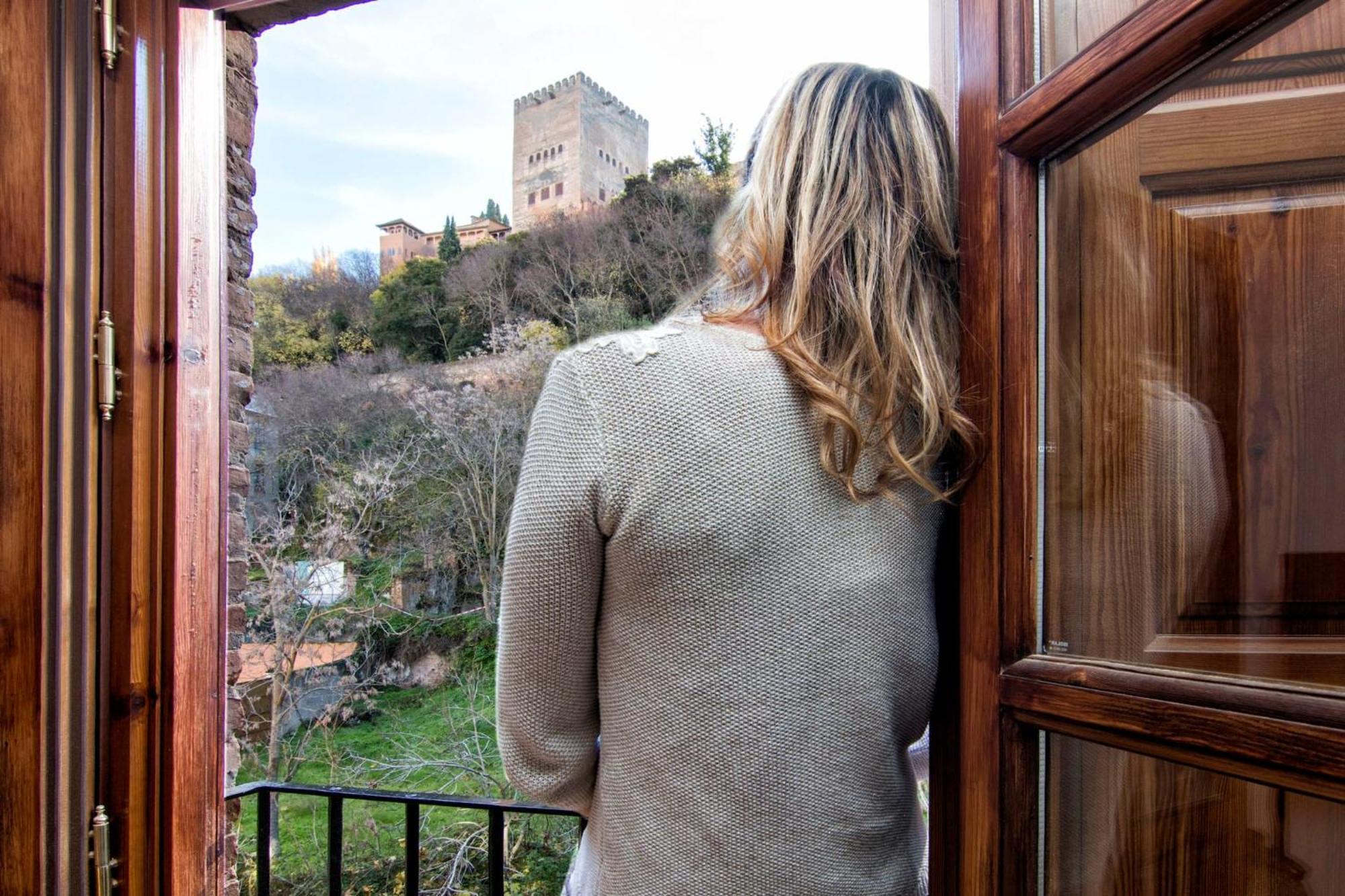 Luxury Alhambra Hideaway Apartment Granada Bagian luar foto