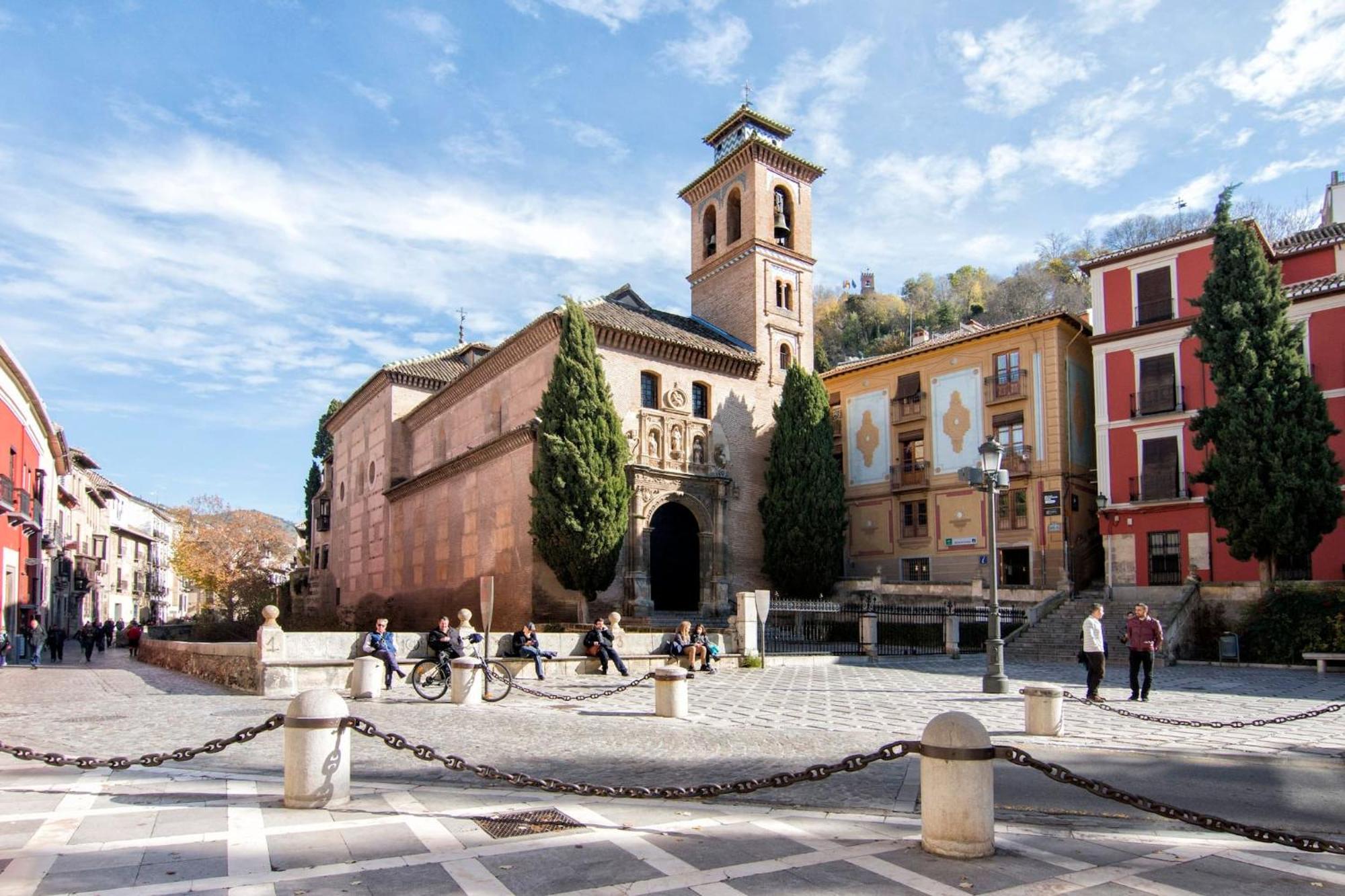 Luxury Alhambra Hideaway Apartment Granada Bagian luar foto